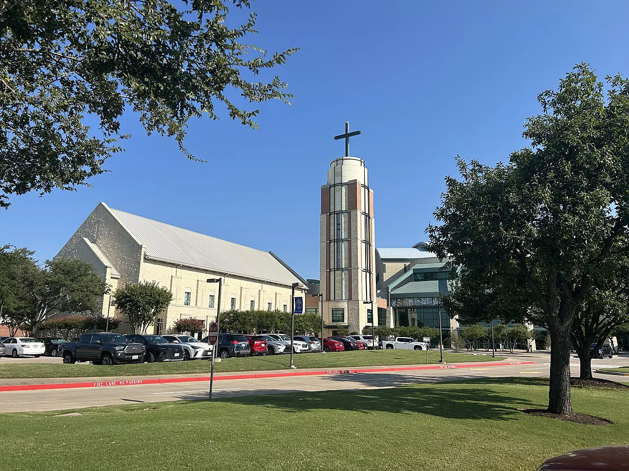 Vista externa da Prestonwood Church